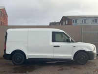 Used LEVC VN5 Business 150 HP (110 kW) 2022 White MPV