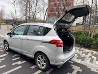Begagnad Ford B-MAX Zetec 2012 Silver Minibuss