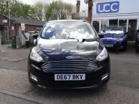 Usado Ford C-MAX Titanium 125 HP (91 kW) 2017 Preto Monovolume