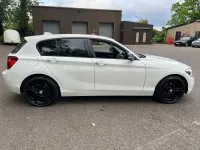 Used BMW 118 Sport Line 2011 White Hatchback