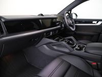 Used Porsche Cayenne 2025 Quarzite grey metallic SUV