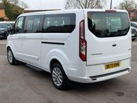 Used Ford Tourneo Custom Titanium 128 HP (94 kW) 2022 White Van