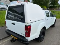 Used Isuzu D-Max 2017 White Pickup