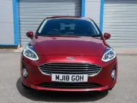 Used Ford Fiesta Titanium 100 HP (73 kW) 2018 Red Hatchback
