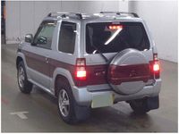 Used Mitsubishi Pajero 2010 Sliver burgundy SUV