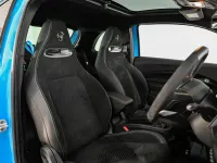 Begagnad Abarth 500e Scorpionissima 114 kW (155 HK) 2024 Halvkombi
