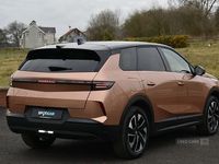 Used Vauxhall Grandland X GSe 136 HP (100 kW) 2025 Brown SUV