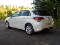 Used Citroën C4 Flair 120 HP (88 kW) 2015 White Hatchback