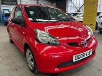 Used Toyota Aygo 67 HP (49 kW) 2008 Red Hatchback
