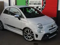 Begagnad Abarth 595 Turismo 165 HK (121 kW) 2022 Grå Halvkombi