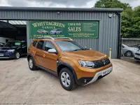 Used Dacia Duster Comfort 100 HP (73 kW) 2019 Orange SUV