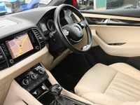 Used Skoda Karoq SE L 147 HP (108 kW) 2021 Velvet red metallic SUV