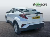 Used Toyota C-HR 122 HP (89 kW) 2023 White SUV