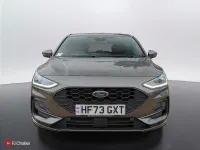 Käytetty Ford Focus ST-Line X 125 HP (91 kW) 2023 Harmaa Viistoperä