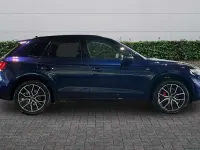 Used Audi Q5 Comfort 261 HP (191 kW) 2023 Blue SUV