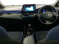 Used Toyota C-HR 115 HP (84 kW) 2018 Blue SUV