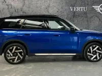 Begagnad Mini Countryman Exclusive 218 HK (160 kW) 2024 Blå SUV