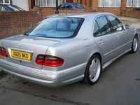 Used Mercedes E240 170 HP (125 kW) 2001 Sedan