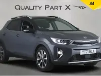 Usado Kia Stonic 118 CV (86 kW) 2021 Gris SUV