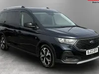 Begagnad Ford Tourneo Active 122 HK (89 kW) 2024 Kombi