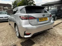 Used Lexus CT200h 134 HP (98 kW) 2014 Silver Hatchback