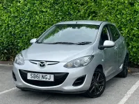 Used Mazda 2 84 HP (61 kW) 2012 Silver Hatchback