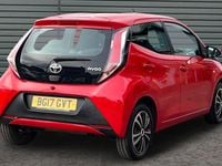 Used Toyota Aygo X-play 69 HP (50 kW) 2017 Red Hatchback