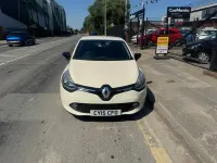 Used Renault Clio Dynamique 90 HP (66 kW) 2015 Cream Hatchback