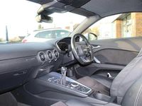 Used Audi TT Roadster S-Line 226 HP (166 kW) 2016 Silver Cabriolet