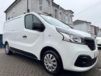 Used Renault Trafic Business 2015 White MPV