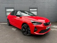 Begagnad Vauxhall Corsa-e Edition 100 kW (136 HK) 2023 Röd Halvkombi