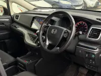 Used Honda Odyssey 2013 Red MPV