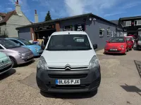 Used Citroën Berlingo 75 HP (55 kW) 2015 White MPV