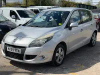 Used Renault Scénic 2009 Silver MPV