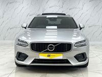 Used Volvo V90 R-Design Pro 235 HP (172 kW) 2019 Silver Estate