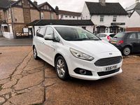 Used Ford S-MAX Titanium 150 HP (110 kW) 2016 White MPV