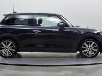 Used Mini Cooper Classic 134 HP (98 kW) 2023 Black Hatchback