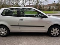 Used VW Polo 75 HP (55 kW) 2004 Silver Hatchback