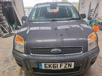 Used Ford Fusion Zetec 2011 Blue Hatchback