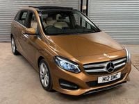 Begagnad Mercedes B200 Premium Plus 135 HK (99 kW) 2017 Beige Minibuss