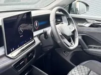 Begagnad VW Tayron R-line 193 HK (141 kW) 2026 Grön SUV