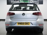 Used VW Golf VII SE 115 HP (84 kW) 2018 Silver Hatchback
