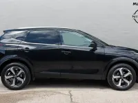 Used Nissan Qashqai N-Connecta 140 HP (102 kW) 2024 Black SUV