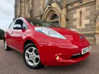 Used Nissan Leaf Acenta 80 kW (109 HP) 2017 Red Hatchback