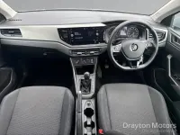 Used VW Polo SE 65 HP (47 kW) 2018 Silver Hatchback