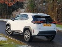 Used Toyota Yaris Hybrid Design 116 HP (85 kW) 2022 White Estate