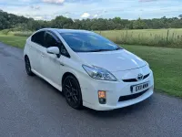 Used Toyota Prius Anniversary 2011 White Hatchback