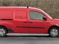 Used Renault Kangoo Business 90 HP (66 kW) 2017 Red MPV