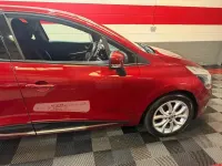 Used Renault Clio Dynamique 110 HP (80 kW) 2017 Red Hatchback