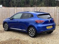 Used Renault Clio V Iconic 100 HP (73 kW) 2020 Blue Hatchback